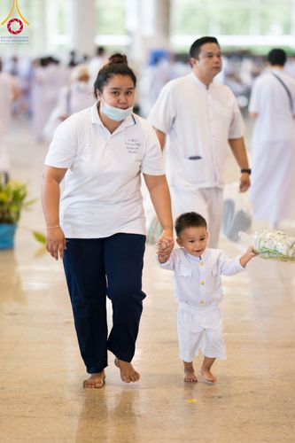 ภาพ No.99604:พิธีตักบาตรวันอาทิตย์ต้นเดือน ณ สภาธรรมกายสากล วัดพระธรรมกาย จ.ปทุมธานี วันอาทิตย์ที่ 3 ธันวาคม พ.ศ. 2566