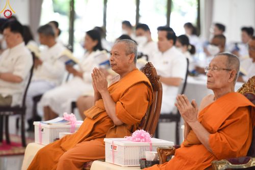 ภาพ No.103549:พิธีถวายจตุปัจจัย และภัตตาหารเป็นสังฆทาน , พิธีมอบอักษรสารตราตั้งฐานานุกรม และพัดยศ , การประชุมคณะสงฆ์ประจำจังหวัดสระบุรี  ณ ศูนย์ปฏิบัติธรรมจังหวัดสระบุรี อ.พระพุทธบาท จ.สระบุรี   วันอังคารที่ 19 ธันวาคม  พ.ศ. 2566