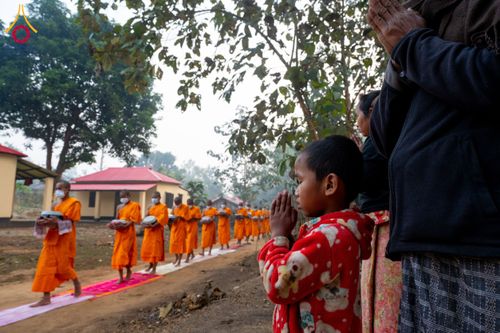 ภาพ No.130932:Photo Story ปฐมบรรพชาชาวพุทธมาร์มา Episode 4/5 วันที่ 13 กุมภาพันธ์พ.ศ. 2567 ณ วัดธัมจักร อรัญกุฏิ บังกลาเทศ