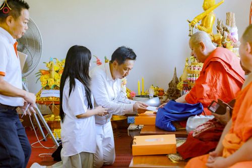 ภาพ No.265068:วันที่ 12 ตุลาคม พ.ศ. 2568 พิธีทอดกฐินสามัคคีทั่วไทย 30,000 วัด โดยคณะศิษยานุศิษย์ บูชาธรรม 81 ปี หลวงพ่อธัมมชโย ณ ที่พักสงฆ์มงคลเศรษฐี อ.เมือง จ.สมุทรสงคราม