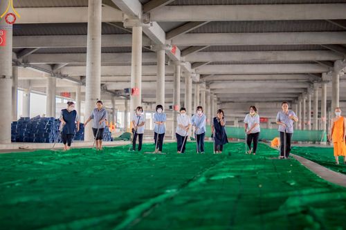 ภาพ No.219033:วันที่ 19-21 เมษายน พ.ศ. 2568 การเตรียมงานในลานธรรม , วิหารคด เพื่องานวันคุ้มครองโลก 22 เมษายน พ.ศ. 2568