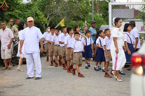 ภาพ No.94633:พิธีทอดกฐินสามัคคี สร้างกุฏิสงฆ์หลังแรก ณ ศูนย์ปฏิบัติธรรมและอบรมเยาวชนเมืองยะลา (ถนนเวฬุวัน ซอยเศรษฐี) วันที่ 15 พฤศจิกายน พ.ศ. 2566