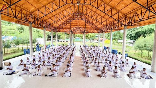 ภาพ No.153848:โครงการอบรมอุบาสก อุบาสิกาแก้ว รุ่นที่ 1 ผู้แทนทอดกฐินสามัคคี 30,000 วัดทั่วไทย ระหว่างวันที่ 6-8 กันยายน พ.ศ. 2567 ณ ศูนย์ปฏิบัติธรรมหนองบัวลำภู