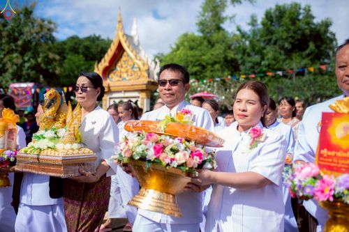 ภาพ No.256490:วันที่ 16 ตุลาคม พ.ศ. 2568 พิธีทอดกฐินสามัคคีทั่วไทย 30,000 วัด โดยคณะศิษยานุศิษย์ บูชาธรรม 81 ปี หลวงพ่อธัมมชโย ณ วัดวังตาลาดสมบูรณ์ จ.ชัยภูมิ