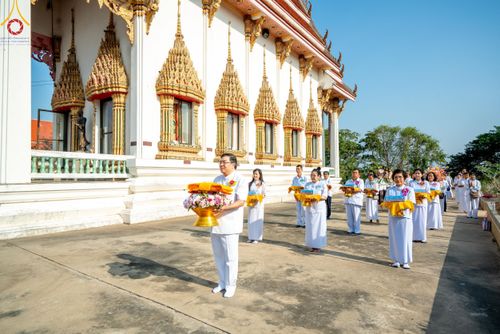 ภาพ No.189681:พิธีทอดผ้าป่าทำนุบำรุงศาสนสถาน ในโครงการธรรมยาตรา กตัญญูบูชา มหาปูชนียาจารย์ พระมงคลเทพมุนี(สด จนฺทสโร) พระผู้ปราบมาร อนุสรณ์สถาน 7 แห่ง ปีที่ 13 ณ วัดใหม่พิบูลย์ผล ต.บางเลน อ.สองพี่น้อง จ.สุพรรณบุรี วันที่ 5 มกราคม พ.ศ. 2568