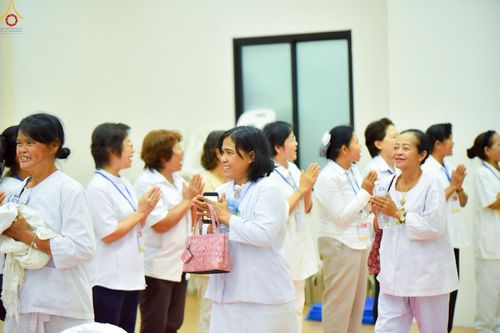 ภาพ No.250019:วันที่ 26-28 กันยายน พ.ศ. 2568 โครงการอบรมอุบาสกแก้ว อุบาสิกาแก้ว รุ่นที่ 3 ตัวแทนทอดกฐินสามัคคีทั่วไทย 30,000 วัด ณ ศูนย์ปฏิบัติธรรมจันทบุรี จ.จันทบุรี