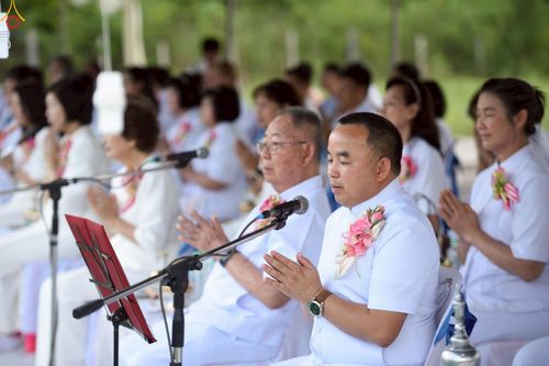 ภาพ No.261532:วันที่ 17-18 ตุลาคม พ.ศ. 2568 พิธีเจริญพระพุทธมนต์คณะสงฆ์ 108 กลั่นแผ่นดินองค์พระเจดีย์สระบุรี สมโภชองค์กฐิน และพิธีทอดกฐิน ณ ศูนย์ปฏิบัติธรรมสระบุรี ในโครงการกฐินสามัคคีทั่วไทย 30,000 วัด บูชาธรรม 81 ปี หลวงพ่อธัมมชโย โดยคณะศิษยานุศิษย์วัดพระธรรมกาย