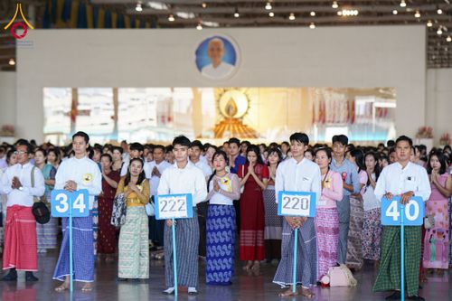 ภาพ No.178156:พิธีทอดผ้าป่าไทย-เมียนมา ครั้งที่ 7 วันอาทิตย์ที่ 1 ธันวาคม พ.ศ.2567 ณ สภาธรรมกายสากล  พระมหาธรรมกายเจดีย์ วัดพระธรรมกาย จ.ปทุมธานี