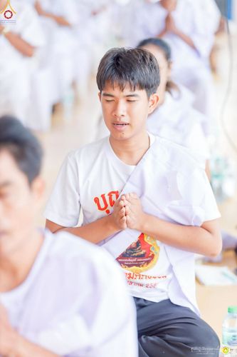 ภาพ No.248399:วันที่ 26-28 กันยายน พ.ศ. 2568 โครงการอบรมอุบาสกแก้ว อุบาสิกาแก้ว รุ่นที่ 3 ผู้แทนทอดกฐินสามัคคีทั่วไทย 30,000 วัด บูชาธรรม 81 ปี หลวงพ่อธัมมชโย ณ ศูนย์ปฏิบัติธรรมสวนผึ้ง จ.ราชบุรี