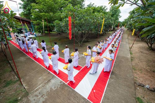 ภาพ No.165705:พิธีทอดกฐิน ศูนย์ปฎิบัติธรรมดอยหล่อ จ.เชียงใหม่ ในโครงการกฐินสามัคคีทั่วไทย 30,000 วัด บูชาธรรม 80 ปี หลวงพ่อธัมมชโย โดยคณะศิษยานุศิษย์วัดพระธรรมกาย วันที่ 20 ตุลาคม พ.ศ. 2567