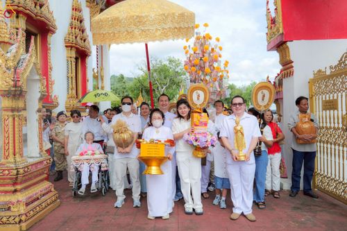 ภาพ No.260351:วันที่ 19 ตุลาคม พ.ศ. 2568 พิธีทอดกฐินสามัคคีทั่วไทย 30,000 วัด โดยคณะศิษยานุศิษย์ บูชาธรรม 81 ปี หลวงพ่อธัมมชโย ณ วัดไชยธาราราม ต.ฉลอง อ.เมืองภูเก็ต จ.ภูเก็ต