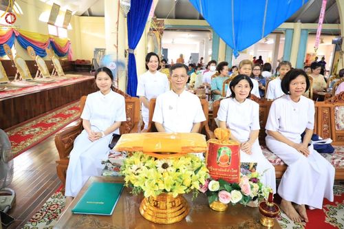 ภาพ No.168703:พิธีทอดกฐิน ณ วัดสิงห์คูยาง จ.ลพบุรี ในโครงการกฐินสามัคคีทั่วไทย 30,000 วัด บูชาธรรม 80 ปี หลวงพ่อธัมมชโย โดยคณะศิษยานุศิษย์วัดพระธรรมกาย วันที่ 20 ตุลาคม พ.ศ. 2567