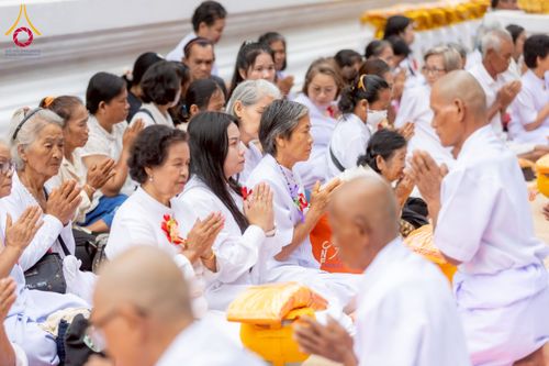 ภาพ No.231749:วันเสาร์ ที่ 5 กรกฎาคม พ.ศ. 2568 พิธีบรรพชา อุปสมบท โครงการอุปสมบท บูชาธรรมมหาปูชนียาจารย์ รุ่นเข้าพรรษา ณ วัดเกาะแก้วประชานุรักษ์ อ.วังทอง  จ.พิษณุโลก