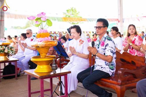 ภาพ No.172706:พิธีทอดกฐิน ณ วัดบ้านขาม อ.หนองแซง จ.สระบุรี ในโครงการกฐินสามัคคีทั่วไทย 30,000 วัด บูชาธรรม 80 ปี หลวงพ่อธัมมชโย โดยคณะศิษยานุศิษย์วัดพระธรรมกาย วันที่ 27 ตุลาคม พ.ศ. 2567