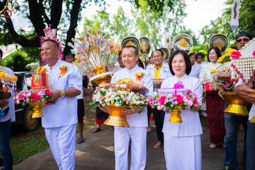 ภาพ No.165370:พิธีทอดกฐิน ณ วัดพุทธิสารโนนทอง อ.คอนสวรรค์ จ.ชัยภูมิ ในโครงการกฐินสามัคคีทั่วไทย 30,000 วัด บูชาธรรม 80 ปี หลวงพ่อธัมมชโย โดยคณะศิษยานุศิษย์วัดพระธรรมกาย วันที่ 21 ตุลาคม พ.ศ. 2567