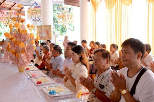 ภาพ No.253131:วันที่ 12 ตุลาคม พ.ศ. 2568 พิธีทอดกฐินสามัคคีทั่วไทย 30,000 วัด โดยคณะศิษยานุศิษย์ บูชาธรรม 81 ปี หลวงพ่อธัมมชโย ณ วัดป่าบ้านโคกหนองแซง จ.อุดรธานี