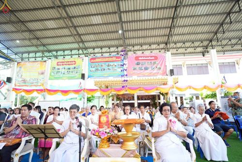 ภาพ No.257623:วันที่ 18 ตุลาคม พ.ศ. 2568 พิธีทอดกฐินสามัคคีทั่วไทย 30,000 วัด โดยคณะศิษยานุศิษย์ บูชาธรรม 81 ปี หลวงพ่อธัมมชโย ณ วัดศาลากุล ต.เกาะเกร็ด อ.ปากเกร็ด จ.นนทบุรี