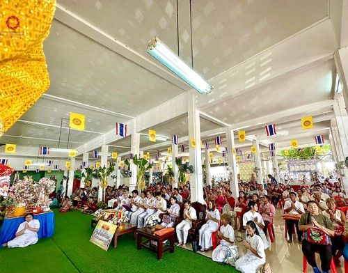 ภาพ No.171405:พิธีทอดกฐิน ณ วัดหัวหิน จ.กาญจนบุรี ในโครงการกฐินสามัคคีทั่วไทย 30,000 วัด บูชาธรรม 80 ปี หลวงพ่อธัมมชโย โดยคณะศิษยานุศิษย์วัดพระธรรมกาย วันที่ 27 ตุลาคม พ.ศ. 2567