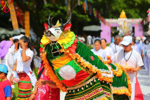 ภาพ No.164844:กฐินสามัคคี เพื่อสร้างทุกสิ่ง ถวายไว้ในพระพุทธศาสนา ศูนย์ปฏิบัติธรรมเชียงราย ต.ท่าสาย อ.เมือง จ.เชียงราย วันที่ 19 ตุลาคม พ.ศ. 2567