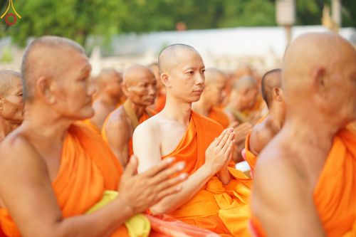 ภาพ No.135354:โครงการตักบาตรข้าวสารอาหารแห้งพระภิกษุสามเณร ๑,๐๐๐ รูป วันอังคารที่ ๙ เมษายน พ.ศ.๒๕๖๗ ณ ถนนหน้าที่ว่าการอำเภอคลองขลุง (เส้นเลียบแม่น้ำปิง) ตำบลคลองขลุง อำเภอคลองขลุง จังหวัดกำแพงเพชร