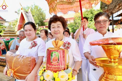 ภาพ No.183379:พิธีทอดกฐิน ณ วัดไทรม้าเหนือ จ.นนทบุรี ในโครงการทอดกฐินสามัคคีทั่วไทย 30,000 วัด บูชาธรรม 80 ปี หลวงพ่อธัมมชโย โดยคณะศิษยานุศิษย์วัดพระธรรมกาย วันที่ 23 ตุลาคม พ.ศ. 2567