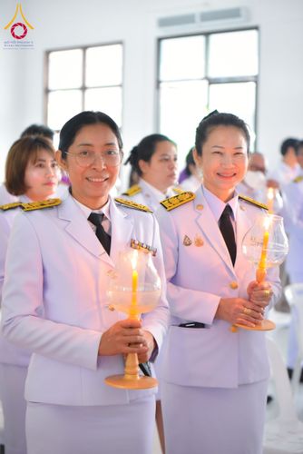 ภาพ No.227272:วันอังคารที่ 3 มิถุนายน พ.ศ. 2568 นายอำเภอคลองหลวง นำพสกนิกรรวมใจภักดิ์ สมเด็จพระนางเจ้าฯ พระบรมราชินี เนื่องในโอกาสวันเฉลิมพระชนมพรรษา ณ อาคารปลูกศรัทธา 2 วัดพระธรรมกาย อ.คลองหลวง จ.ปทุมธานี