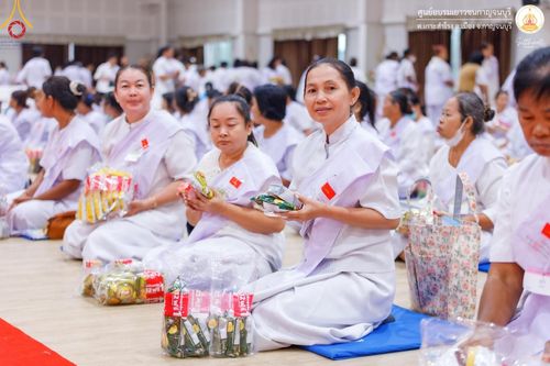 ภาพ No.152267:โครงการอบรมอุบาสก อุบาสิกาแก้ว ตัวแทนทอดกฐิน 30,000 วัด ทั่วไทย ระหว่างวันที่ 6-8 กันยายน พ.ศ. 2567 ณ ศูนย์อบรมเยาวชนกาญจนบุรี