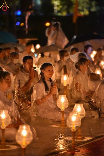 ภาพ No.118373:พิธีจุดประทีปถวายเป็นพุทธบูชา และบูชาธรรมมหาปูชนียาจารย์ พระมงคลเทพมุนี(สด จนฺทสโร) วันที่ 24 มกราคม พ.ศ. 2567 ณ อนุสรณ์สถานบางปลา อ.บางเลน จ.นครปฐม
