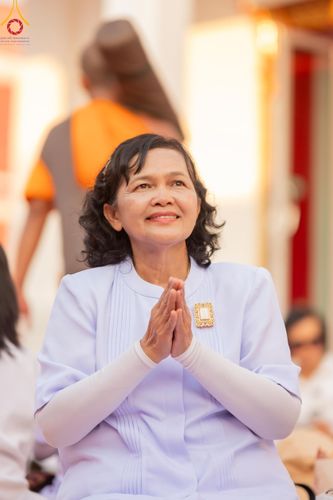 ภาพ No.110577:พิธีต้อนรับพระธรรมยาตรา ในโครงการธรรมยาตรากตัญญูบูชา มหาปูชนียาจารย์ พระมงคลเทพมุนี(สด จนฺทสโร) พระผู้ปราบมาร อนุสรณ์สถาน 7 แห่ง ปีที่ 12 วันที่ 11 มกราคม พ.ศ. 2567 ณ อนุสรณ์สถานลำดับที่ 3 สถานที่เกิดใหม่ในเพศสมณะ วัดสองพี่น้อง จ.สุพรรณบุรี