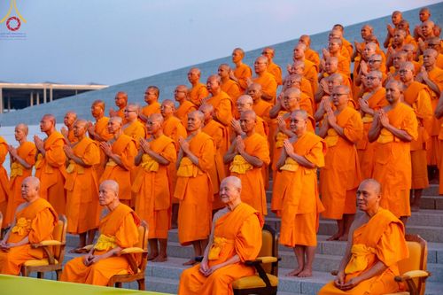 ภาพ No.194685:พิธีปฐมเริ่มสุวรรณรังสรรค์มหาธรรมกายเจดีย์ วันจันทร์ที่ 13 มกราคม พ.ศ. 2568 ณ มหาธรรมกายเจดีย์ วัดพระธรรมกาย จ.ปทุมธานี