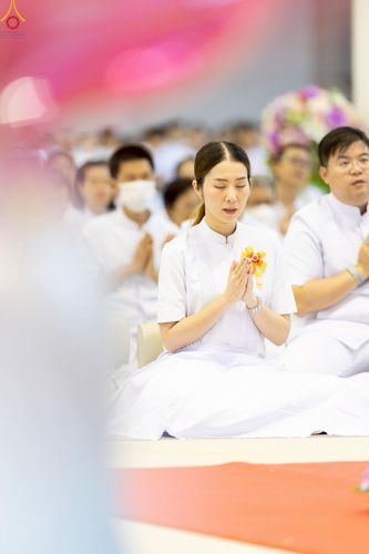 ภาพ No.244116:วันอาทิตย์ที่ 7 กันยายน พ.ศ. 2568 พิธีทอดผ้าป่าสมทบกฐินวัดพระธรรมกาย และสมทบกฐิน 30,000 วัดทั่วไทย ครั้งที่ 2 ณ ห้องแก้วสารพัดนึก 1 วัดพระธรรมกาย