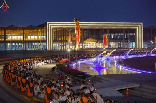 ภาพ No.120502:พิธีต้อนรับพระธรรมยาตรา ในโครงการธรรมยาตรา กตัญญูบูชา มหาปูชนียาจารย์ พระมงคลเทพมุนี(สด จนฺทสโร) พระผู้ปราบมาร อนุสรณ์สถาน 7 แห่ง ปีที่ 12 วันที่ 28 มกราคม พ.ศ. 2567 ณ วัดพระธรรมกาย จ.ปทุมธานี (ชุดที่ 2)