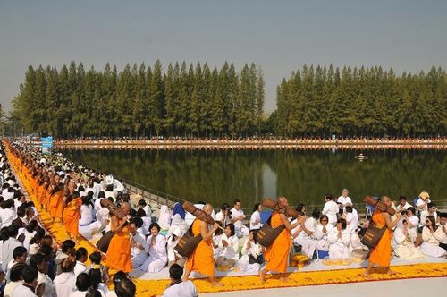 ภาพ No.9555:ประมวลภาพธุดงค์ธรรมชัย ปีที่ 3 วันที่ 2 มกราคม พ.ศ.2557