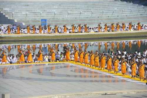 ภาพ No.9557:ประมวลภาพธุดงค์ธรรมชัย ปีที่ 3 วันที่ 2 มกราคม พ.ศ.2557