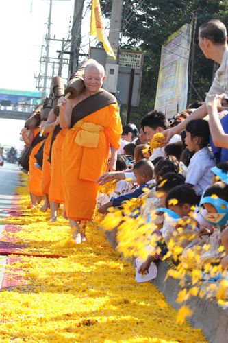 ภาพ No.5791:ประมวลภาพธุดงค์ธรรมชัย ปีที่ 2 วันที่ 2 มกราคม พ.ศ.2556