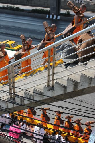 ภาพ No.5786:ประมวลภาพธุดงค์ธรรมชัย ปีที่ 2 วันที่ 2 มกราคม พ.ศ.2556