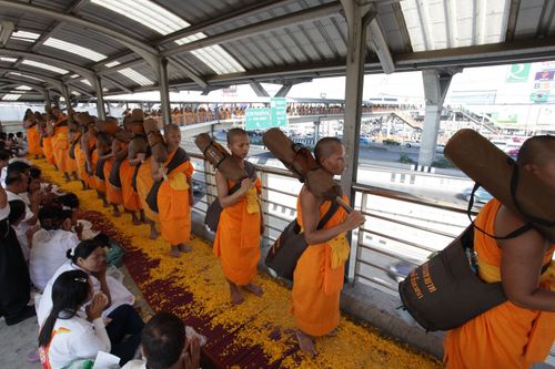 ภาพ No.5814:ประมวลภาพธุดงค์ธรรมชัย ปีที่ 2 วันที่ 2 มกราคม พ.ศ.2556