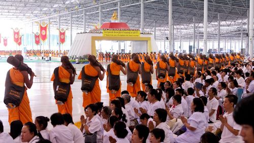 ภาพ No.5819:ประมวลภาพธุดงค์ธรรมชัย ปีที่ 2 วันที่ 2 มกราคม พ.ศ.2556