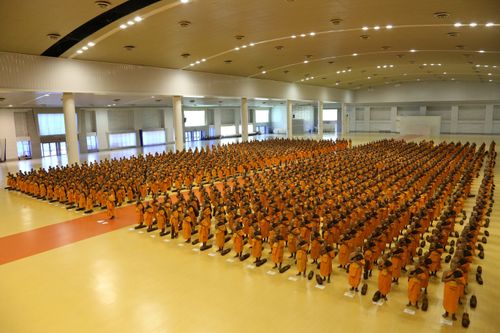 ภาพ No.5885:ประมวลภาพธุดงค์ธรรมชัย ปีที่ 2 วันที่ 2 มกราคม พ.ศ.2556