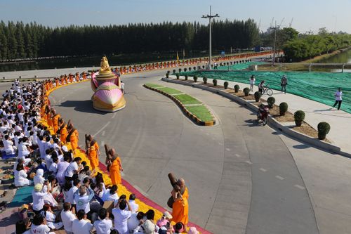 ภาพ No.5888:ประมวลภาพธุดงค์ธรรมชัย ปีที่ 2 วันที่ 2 มกราคม พ.ศ.2556