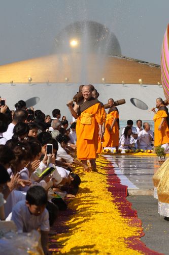 ภาพ No.5909:ประมวลภาพธุดงค์ธรรมชัย ปีที่ 2 วันที่ 2 มกราคม พ.ศ.2556