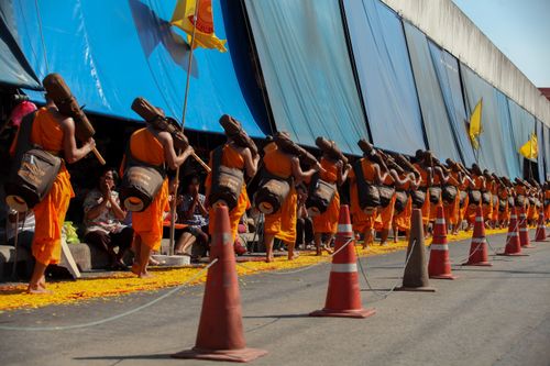 ภาพ No.5965:ประมวลภาพธุดงค์ธรรมชัย ปีที่ 2 วันที่ 2 มกราคม พ.ศ.2556