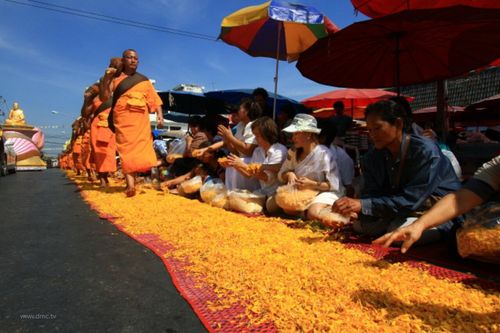 ภาพ No.6006:ประมวลภาพธุดงค์ธรรมชัย ปีที่ 2 วันที่ 3 มกราคม พ.ศ.2556