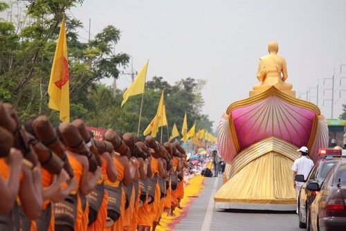 ภาพ No.6213:ประมวลภาพธุดงค์ธรรมชัย ปีที่ 2 วันที่ 6 มกราคม พ.ศ.2556