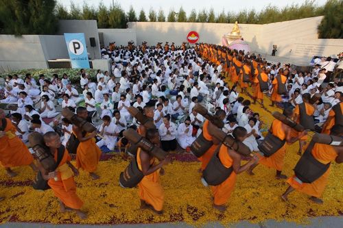 ภาพ No.6273:ประมวลภาพธุดงค์ธรรมชัย ปีที่ 2 วันที่ 7 มกราคม พ.ศ.2556