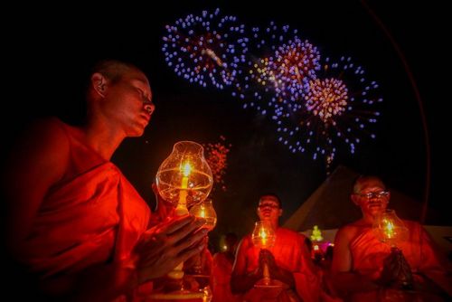 ภาพ No.6331:ประมวลภาพธุดงค์ธรรมชัย ปีที่ 2 วันที่ 8 มกราคม พ.ศ.2556