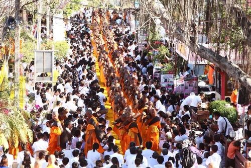 ภาพ No.6663:ประมวลภาพธุดงค์ธรรมชัย ปีที่ 2 วันที่ 12 มกราคม พ.ศ.2556