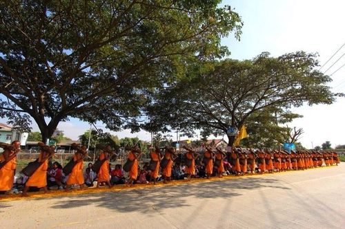 ภาพ No.6702:ประมวลภาพธุดงค์ธรรมชัย ปีที่ 2 วันที่ 12 มกราคม พ.ศ.2556