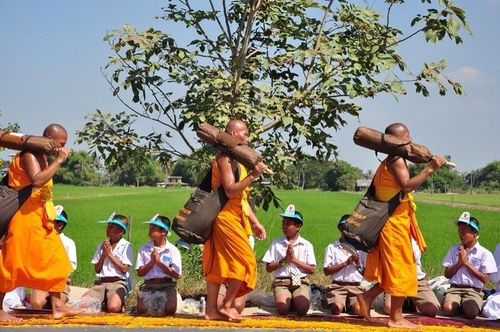 ภาพ No.6744:ประมวลภาพธุดงค์ธรรมชัย ปีที่ 2 วันที่ 13 มกราคม พ.ศ.2556