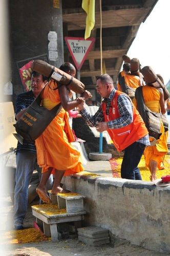 ภาพ No.7693:ประมวลภาพธุดงค์ธรรมชัย ปีที่ 2 วันที่ 25 มกราคม พ.ศ.2556